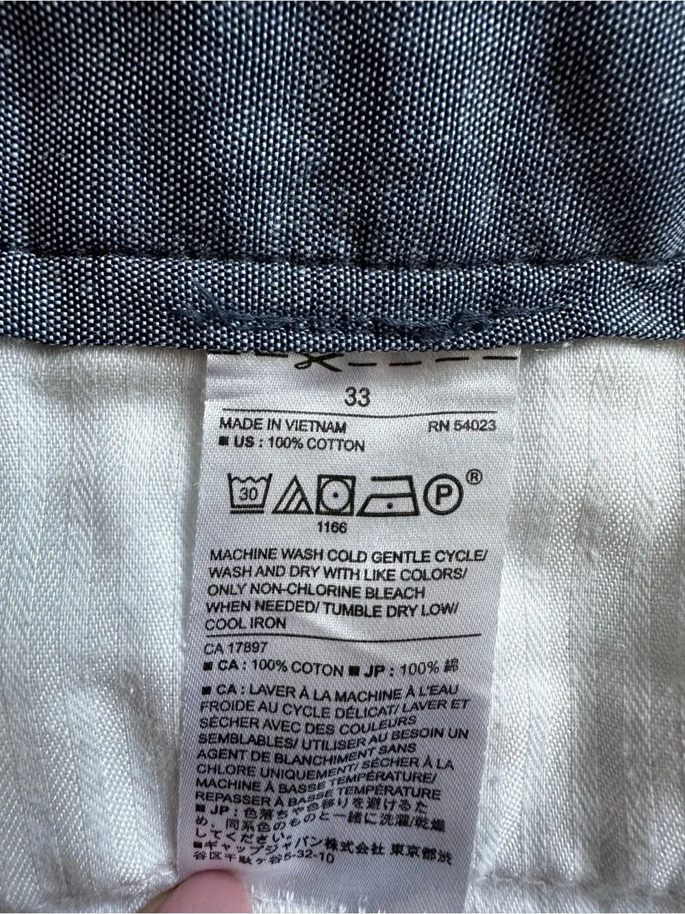 Banana Republic Men's White Flat Front Chino Shorts